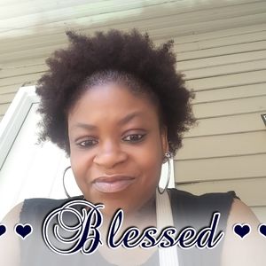 Meet your Posher, Alicia